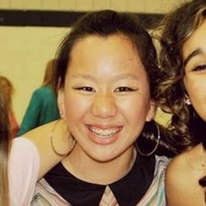 Meet your Posher, Alivia